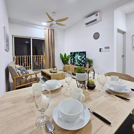 Klang Big Group 10Pxs Bayuemas The Tresor Netflix Apartment Pelabuhan Klang Exterior photo